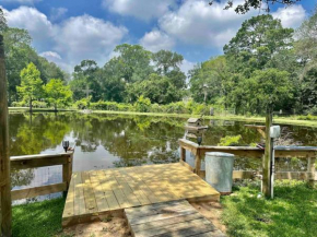 Waters Edge Fishing Cabin